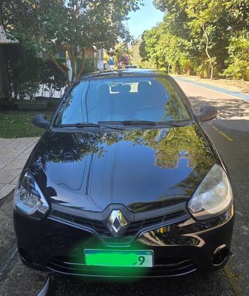 RENAULT CLIO 1.0 AUTHENTIQUE 16V FLEX 4P MANUAL RENAULT CLIO 1.0 AUTHENTIQUE 16V FLEX 4P MANUAL